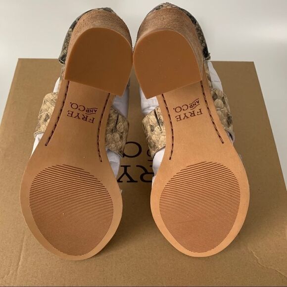 Frye and Co Snake Bryn Sandal - Picture 5 of 7